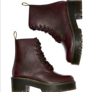 Dr. Martens - Shriver Hi in Burgundy - Sz 8 Womens